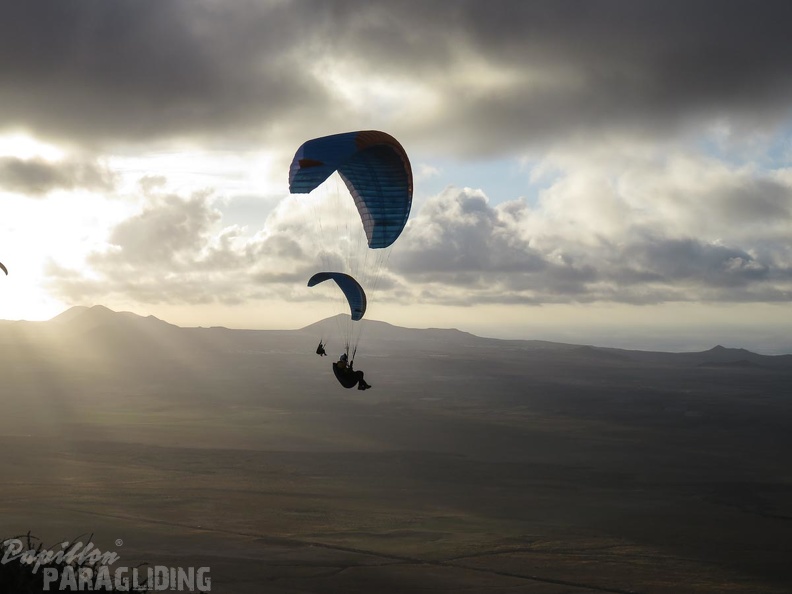 lanzarote-paragliding-415.jpg