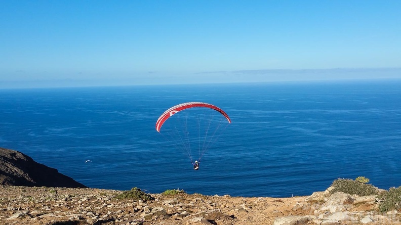 lanzarote-paragliding-480