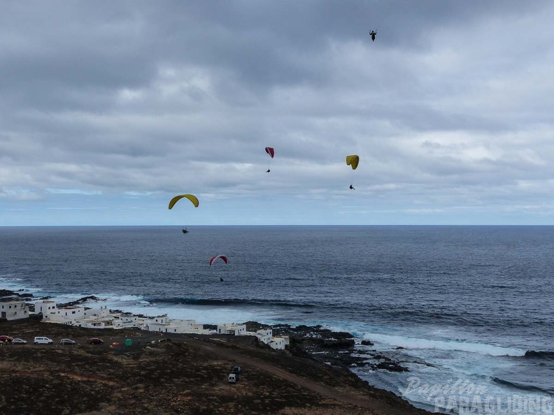 FLA50.17 Lanzarote-Paragliding-120