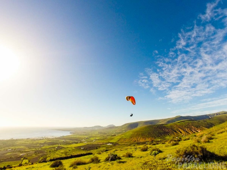 FLA49.18 Lanzarote-Paragliding-121