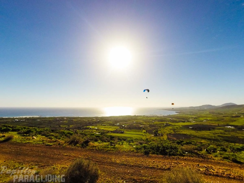 FLA49.18_Lanzarote-Paragliding-127.jpg