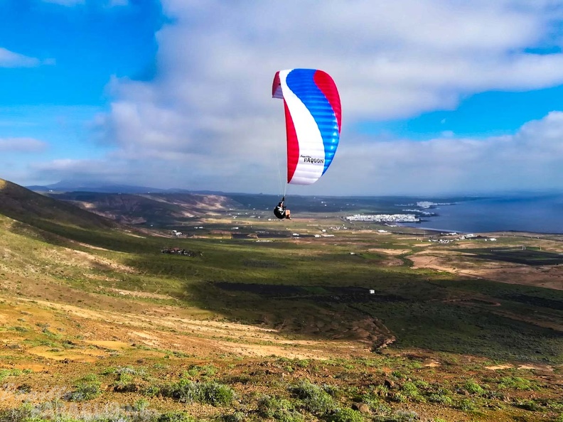 FLA49.18 Lanzarote-Paragliding-140