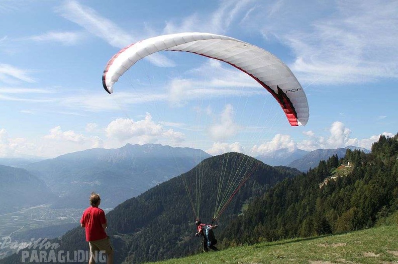 2011 Levico Terme Paragliding 043