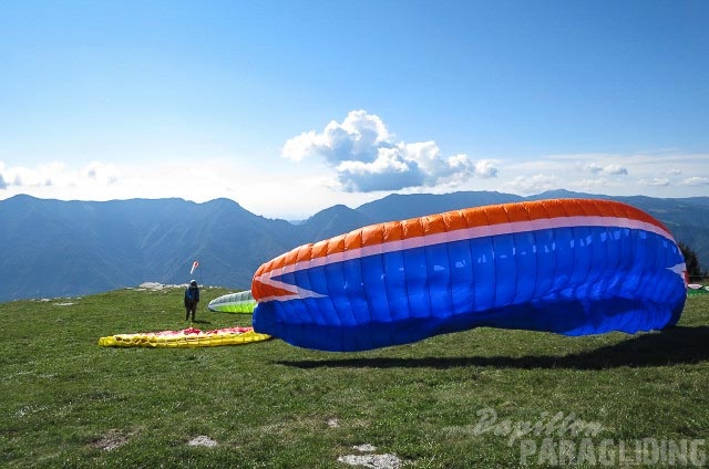 FL37 15 Levico Terme Paragliding-1098