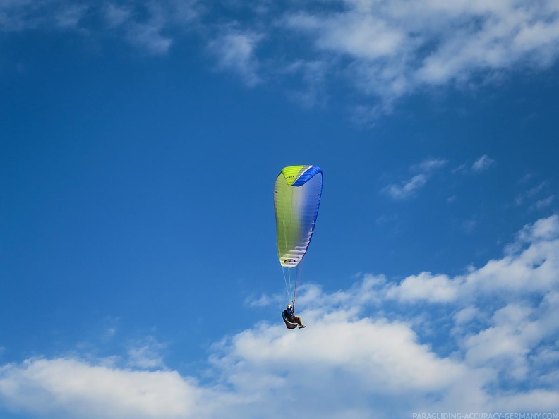 FL36.16-Paragliding-1096