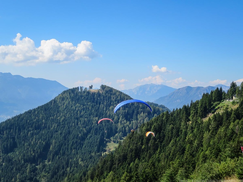 FL36.16-Paragliding-1136