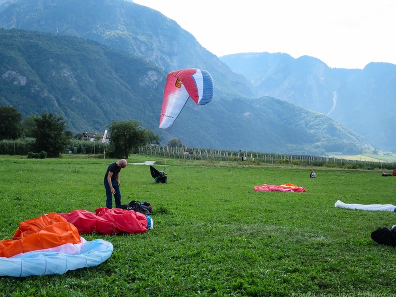 FL36.16-Paragliding-1240