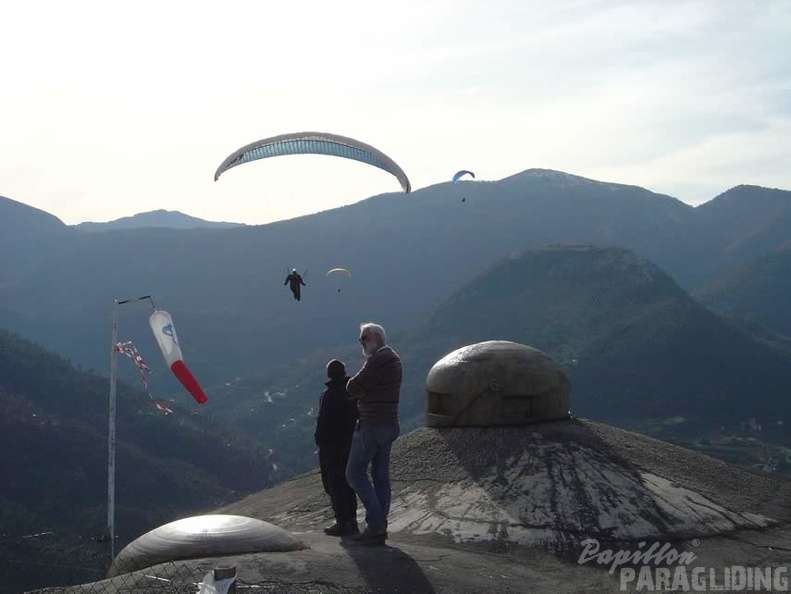 2004 Monaco Paragliding 068