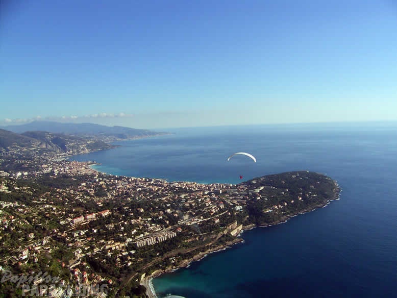 2005 Monaco 04-05 Paragliding 044