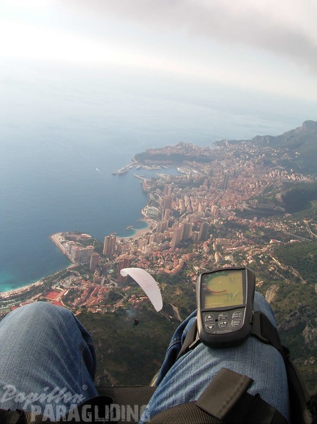 2005 Monaco 05 Paragliding 001