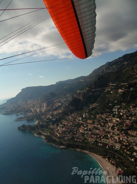 2005 Monaco 05 Paragliding 006