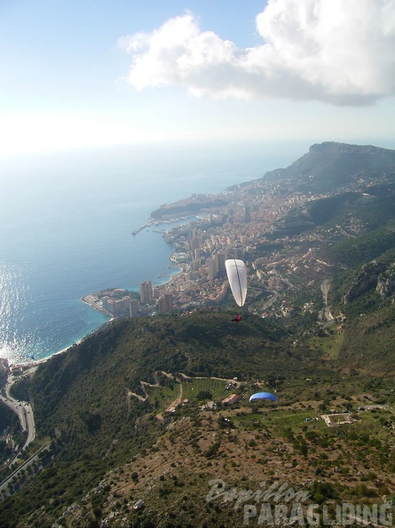 2005 Monaco 05 Paragliding 018