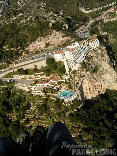 2005_Monaco_05_Paragliding_030.jpg