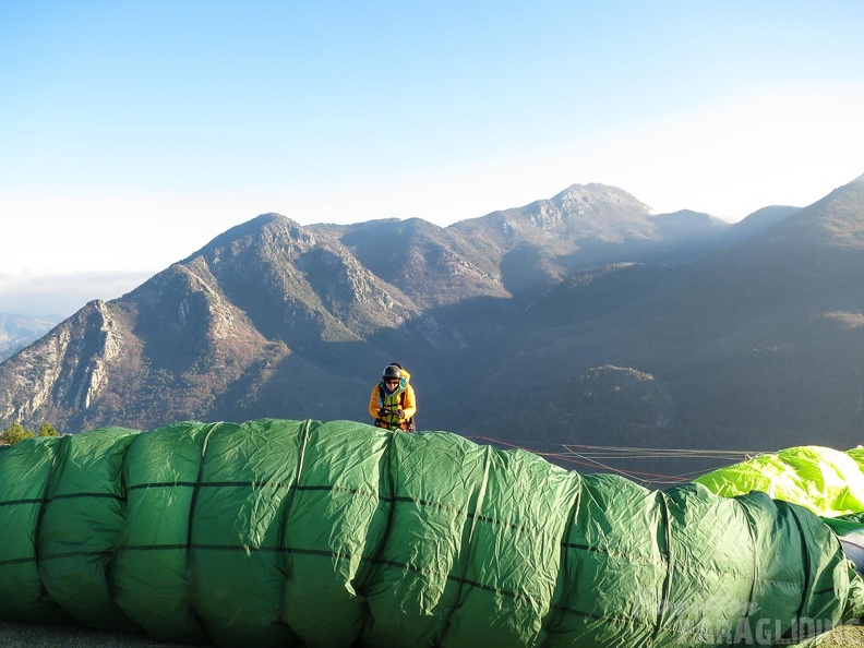 FM53.15_Paragliding-Monaco_02-145.jpg