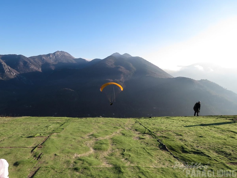 FM53.15_Paragliding-Monaco_02-157.jpg