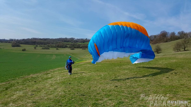 fg14.19 paragliding-122