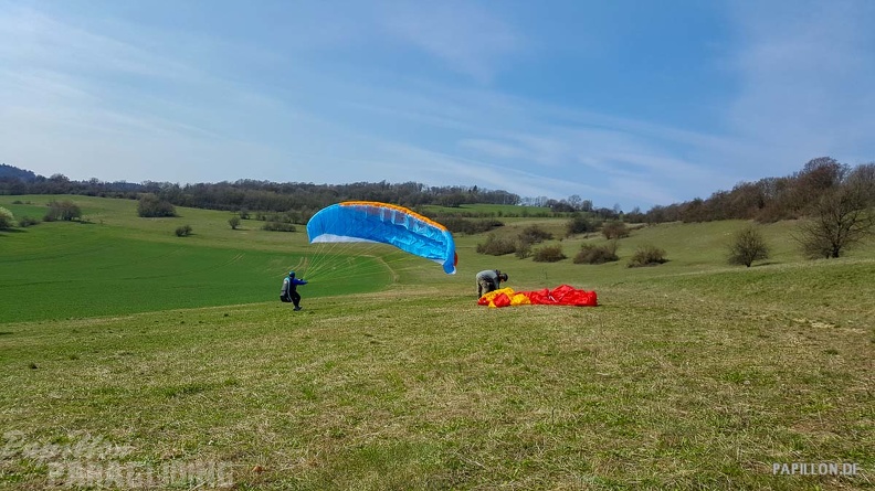 fg14.19 paragliding-129
