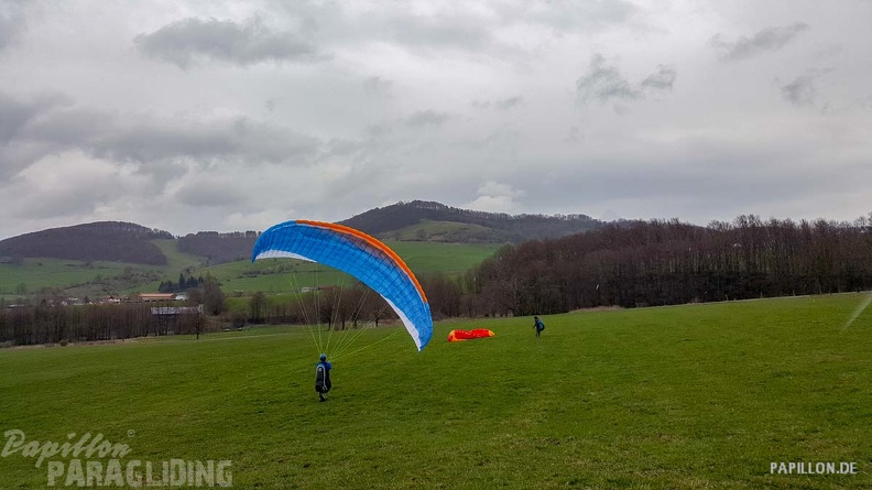 fg14.19 paragliding-138
