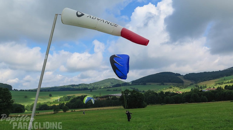 FG30.15 Paragliding-Rhoen-1019