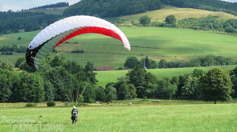 FG30.15 Paragliding-Rhoen-1022