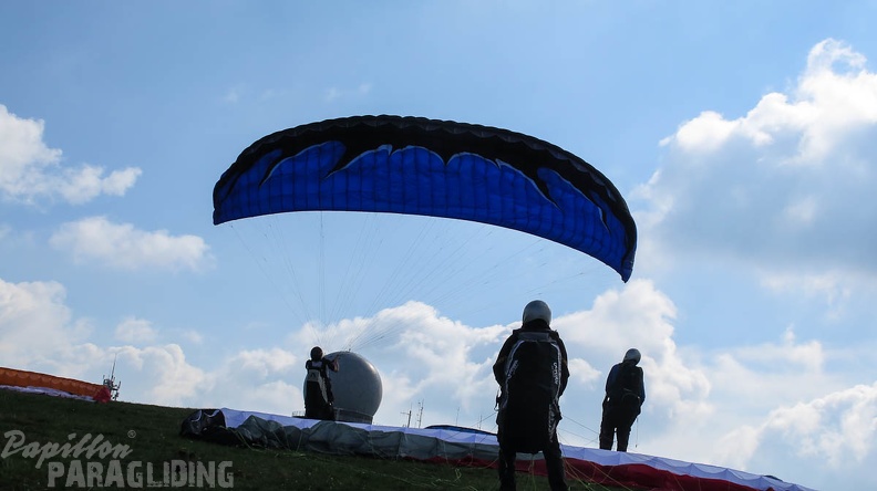 FG30.15_Paragliding-Rhoen-1183.jpg