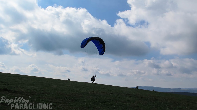 FG30.15_Paragliding-Rhoen-1577.jpg