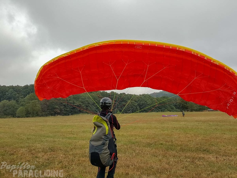 FG33.18_Paragliding-118.jpg