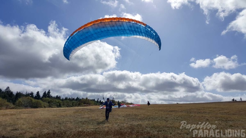 FG38.19 STR-Paragliding-Rhoen-164