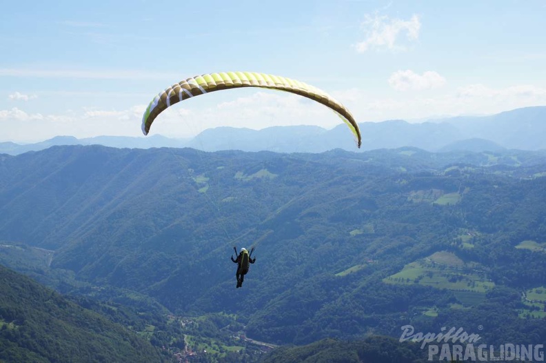 Slowenien Paragliding FS38 13 008