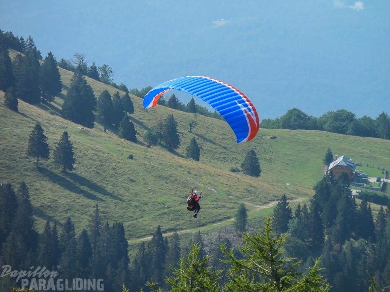 FSB30.15 Paragliding-Bled.jpg-1188