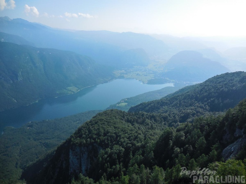 FSB30.15 Paragliding-Bled.jpg-1272