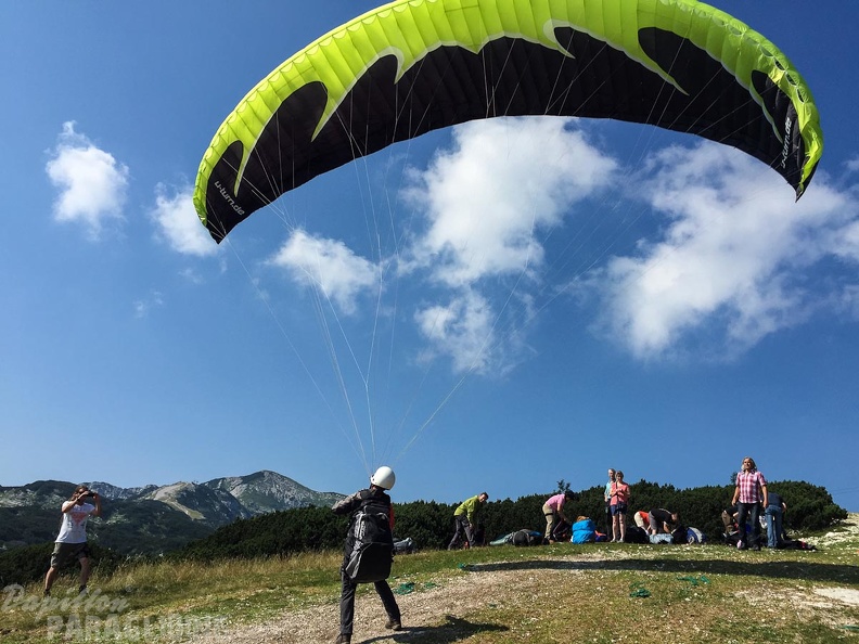 FSB30.15 Paragliding-Bled.jpg-1356
