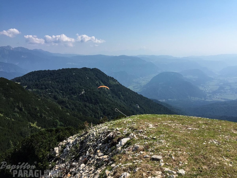 FSB30.15 Paragliding-Bled.jpg-1367