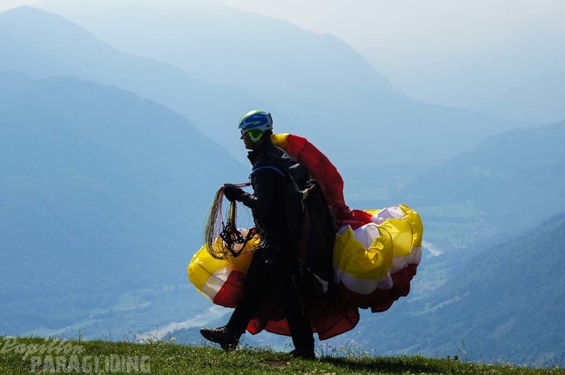 FS24.17 Slowenien-Paragliding-Papillon-112