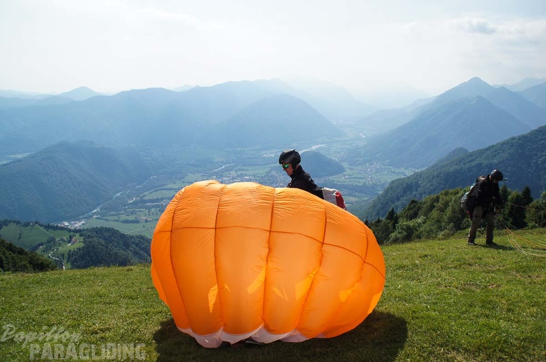FS24.17 Slowenien-Paragliding-Papillon-118