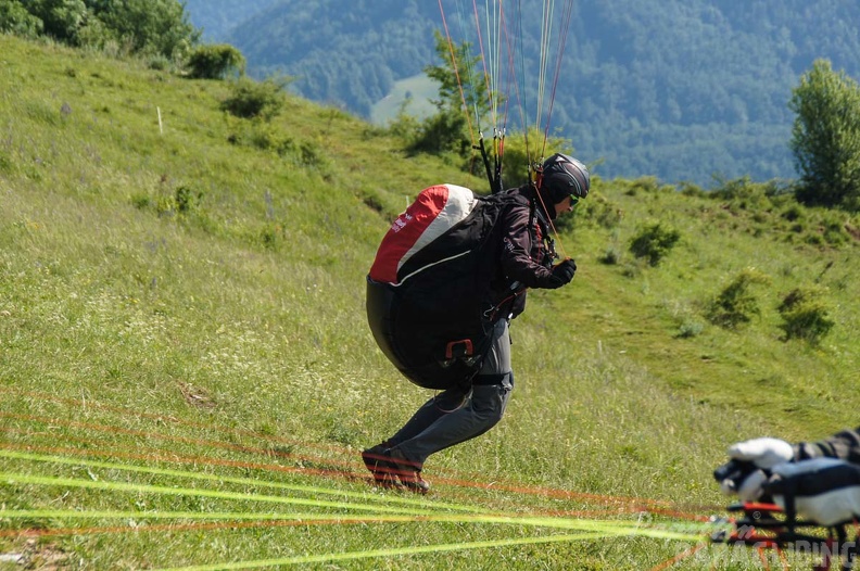 FS24.17 Slowenien-Paragliding-Papillon-156