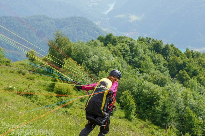 FS22.18_Slowenien-Paragliding-377.jpg