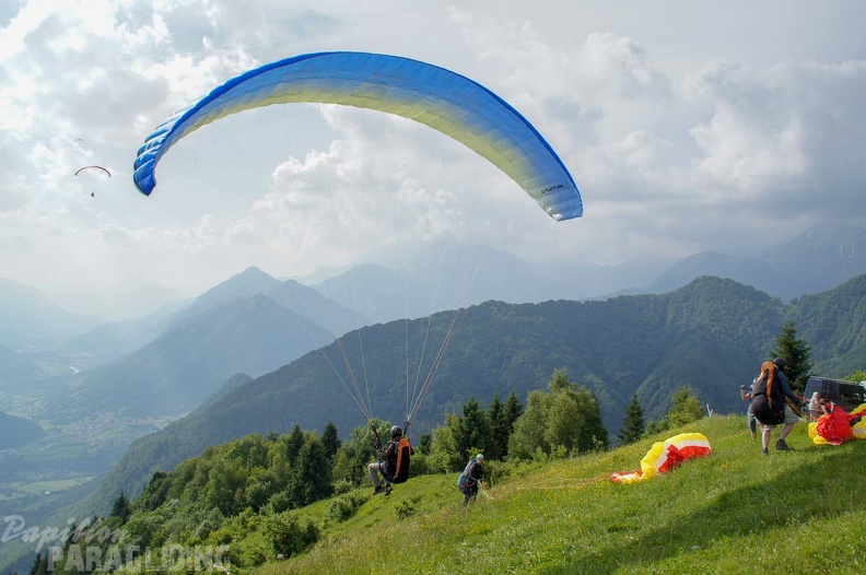FS22.18_Slowenien-Paragliding-386.jpg