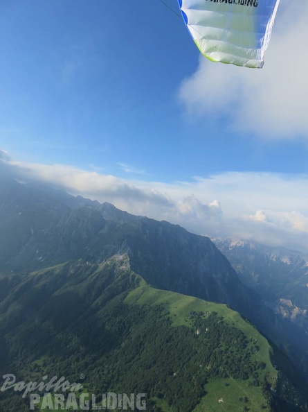 FS22.18_Slowenien-Paragliding-457.jpg