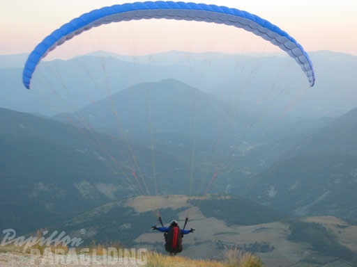 2003 St Andre Paragliding 020