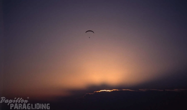 2003 St Andre Paragliding 028