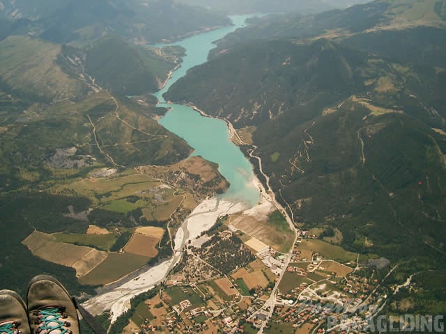 2003 St Andre Paragliding 036