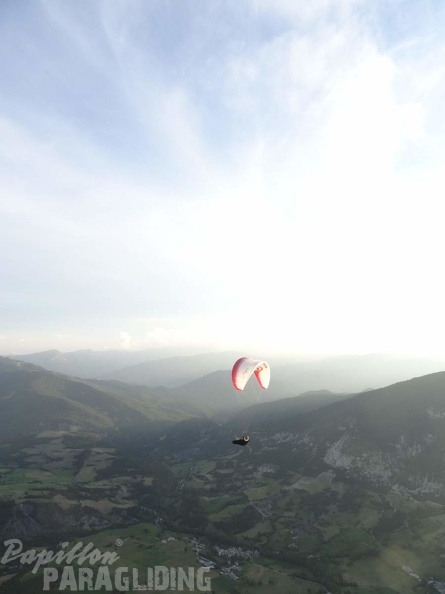FX36_14_St_Andre_Paragliding_147.jpg