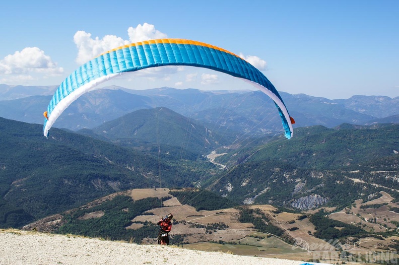 FX35.16-St-Andre-Paragliding-1398