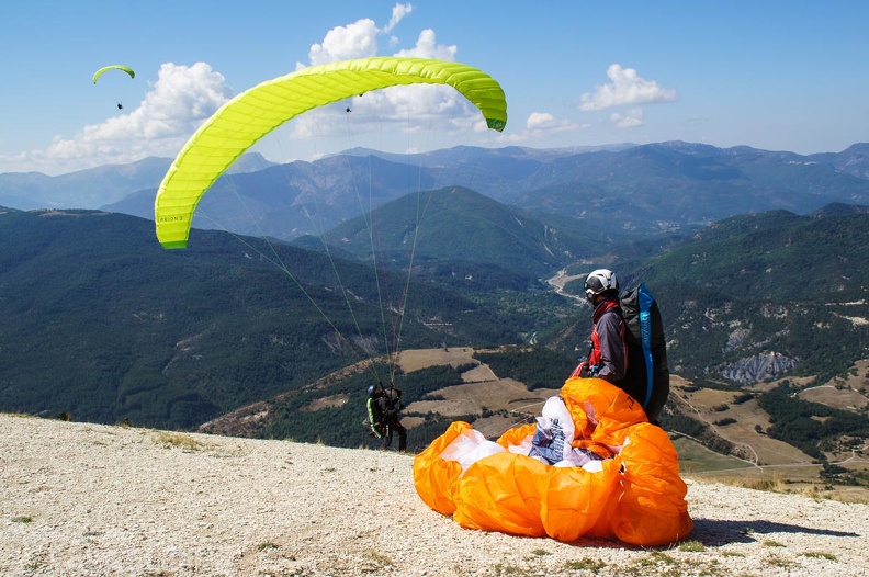 FX35.16-St-Andre-Paragliding-1410.jpg