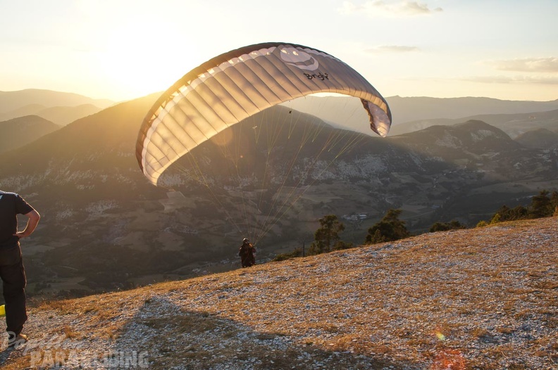 FX35.16-St-Andre-Paragliding-1474
