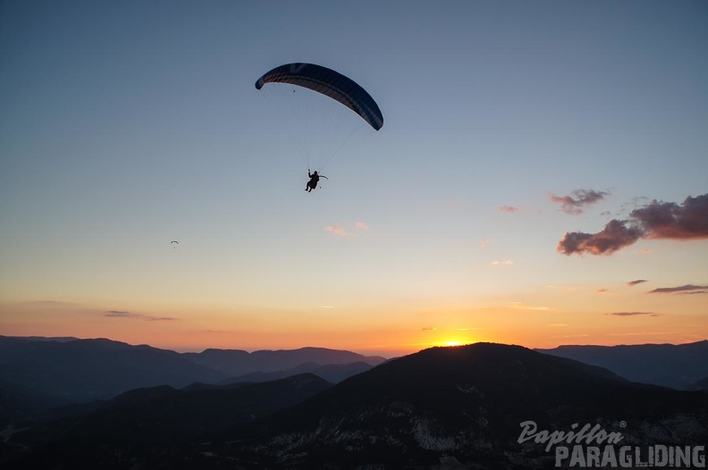 FX35.16-St-Andre-Paragliding-1500