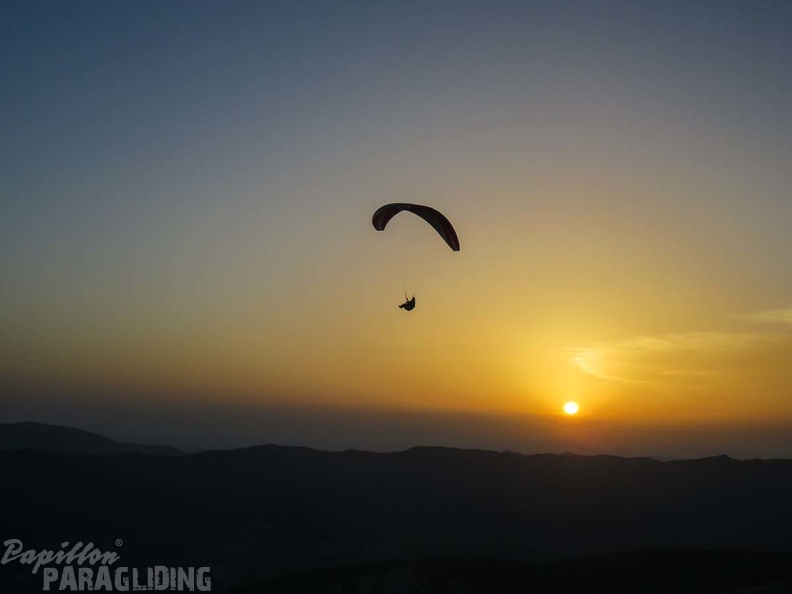 FX35.17_St-Andre_Paragliding-159.jpg