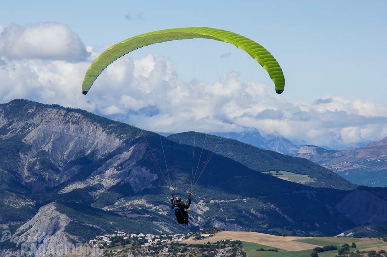 FX35.17 St-Andre Paragliding-260