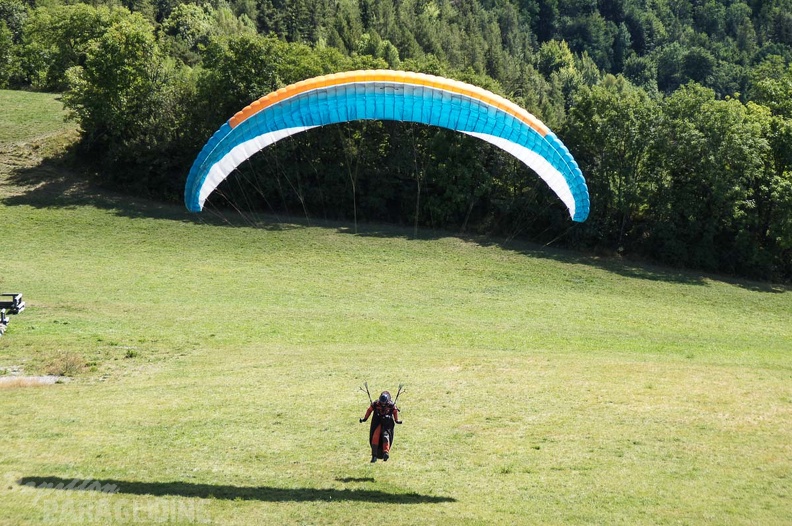 FX35.17_St-Andre_Paragliding-320.jpg